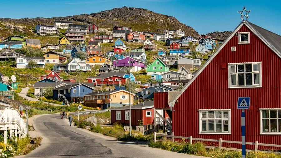 Explorer le Groenland – De Reykjavík à Nuuk