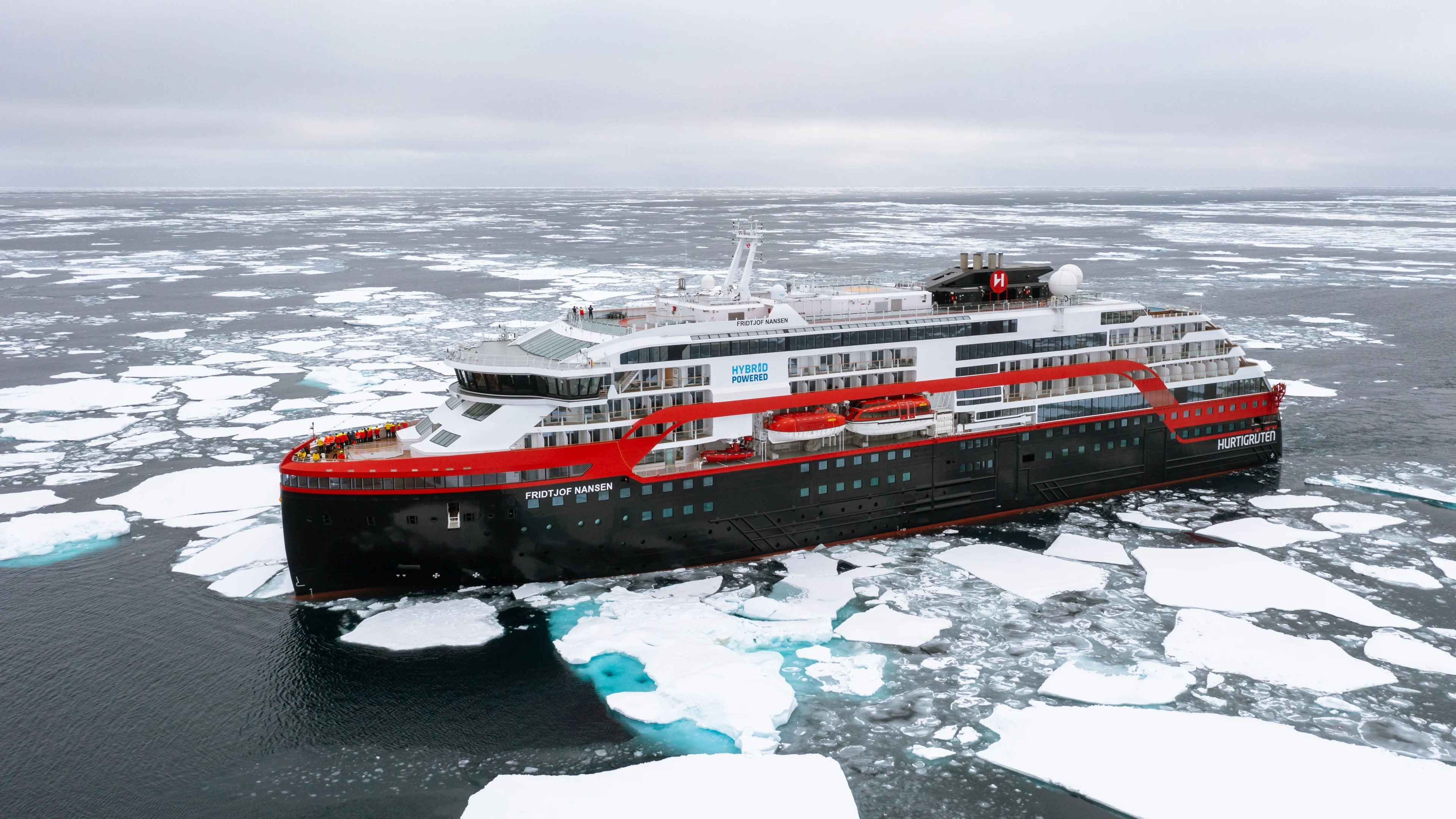 MS Fridtjof Nansen, Antarctica. Photo: Espen Mills