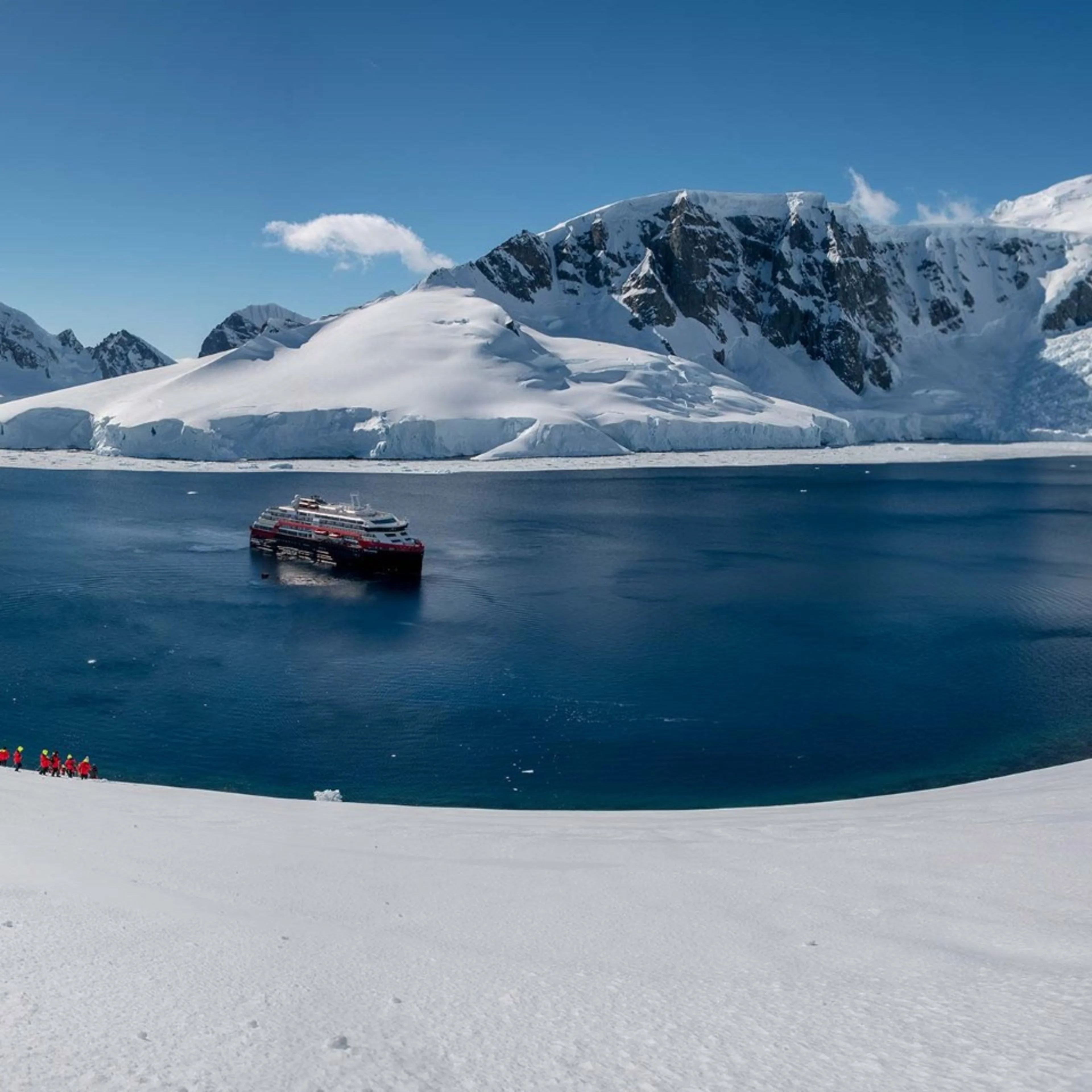 orne-harbour-antarktis-hike andrea klaussner