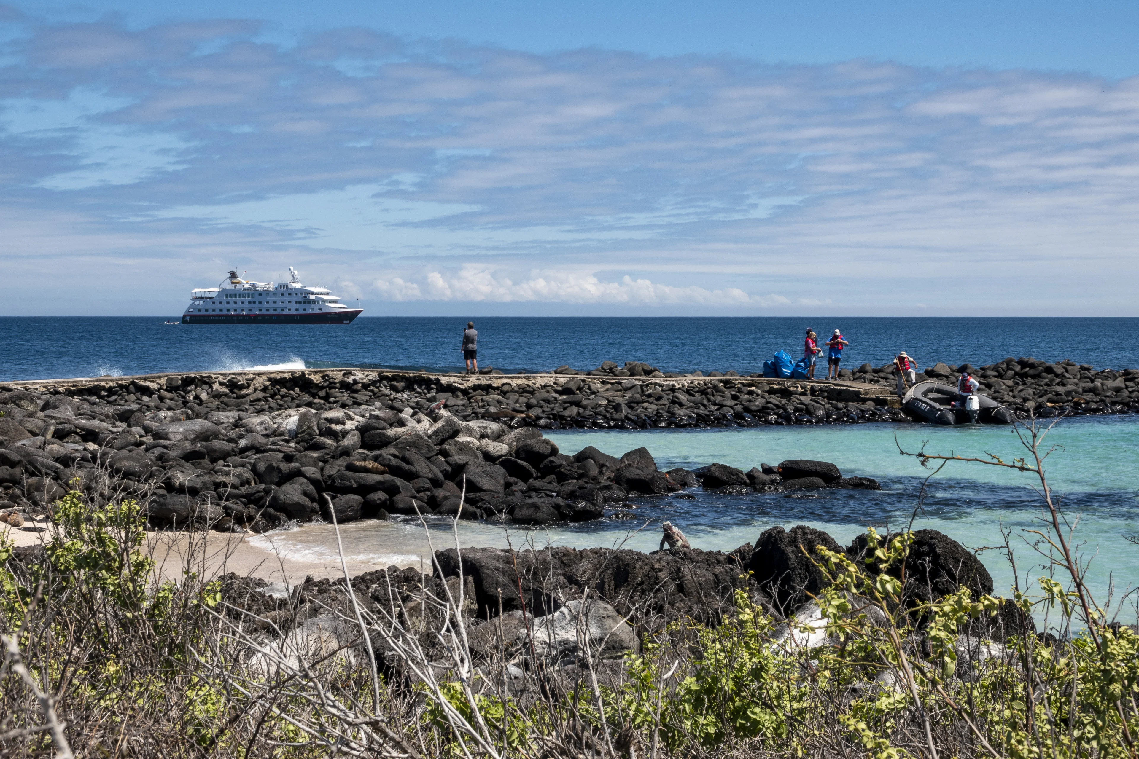 Galapagos - MS Santa Cruz II - Espa ola Gal pagos HGR 161201 Photo Andrea Klaussner