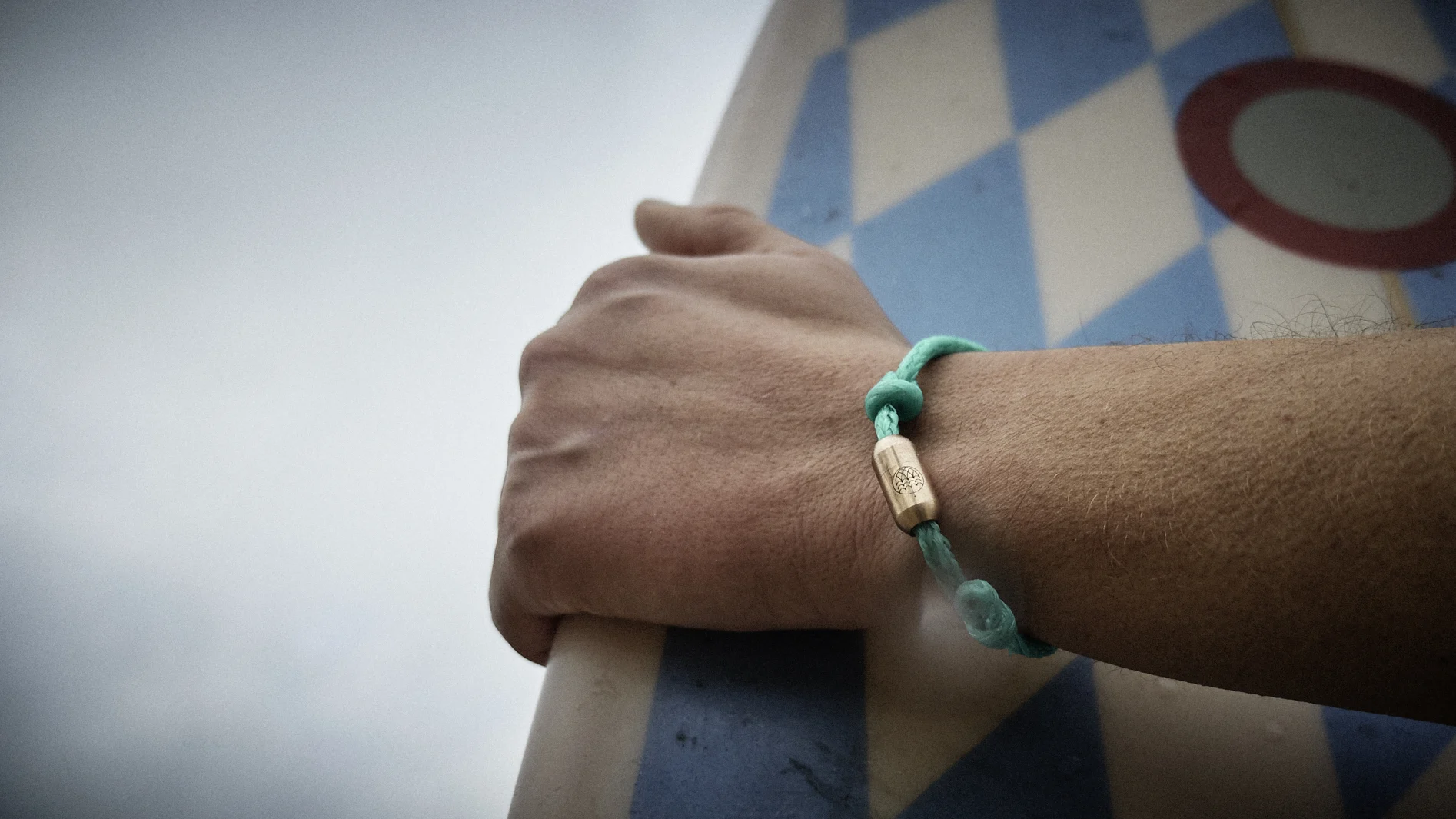 Bracenet – sustainable bracelets made of old fishing nets
