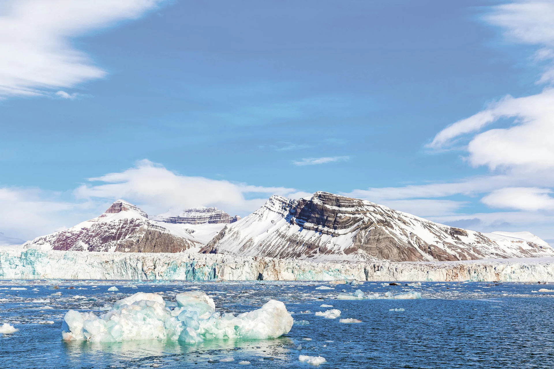 Spitzbergen, Jan Mayen, Grönland, Island – Expedition in die arktische Inselwelt (Kurs West)