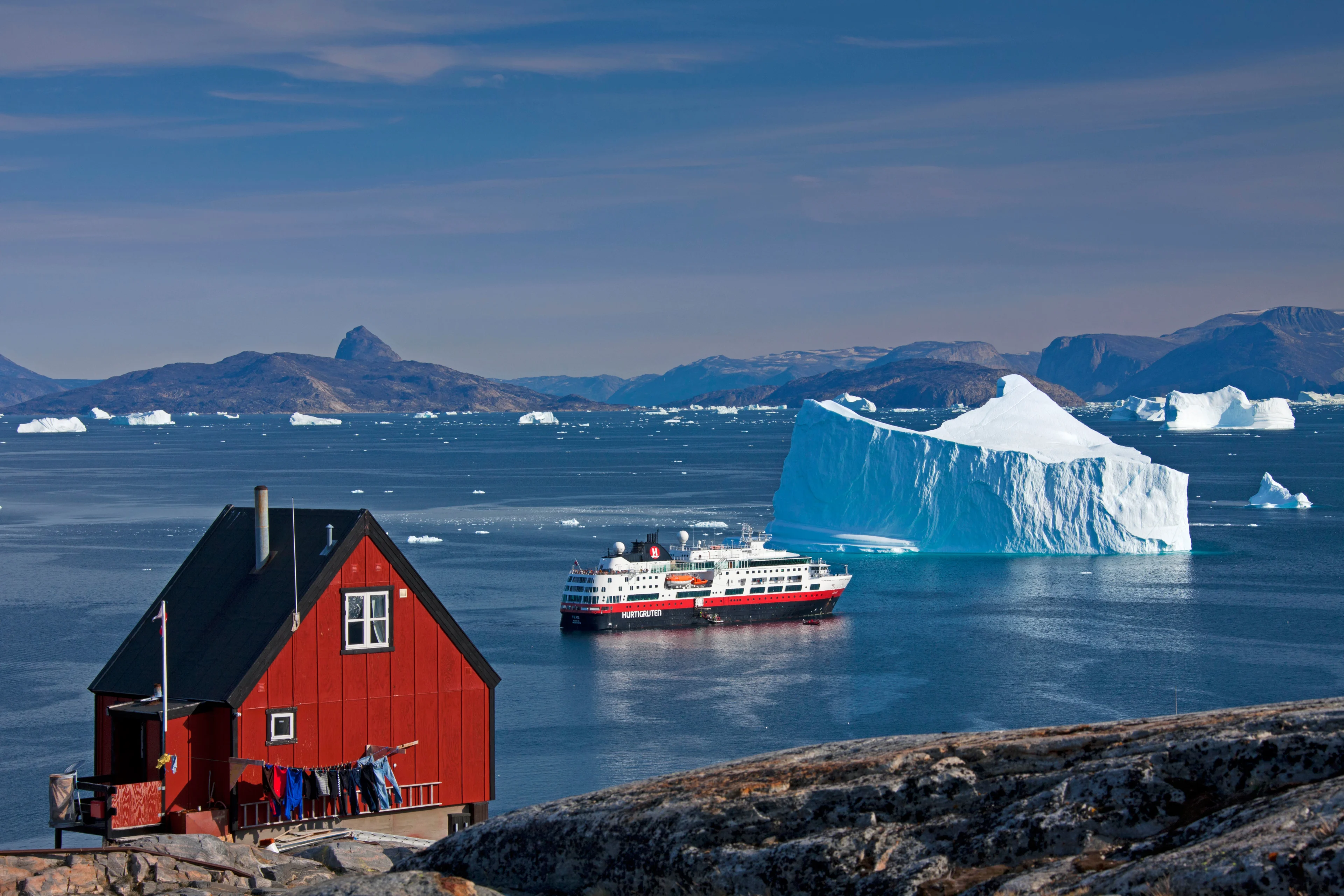 Greenland, Uummannaq.  Photo: Alamy