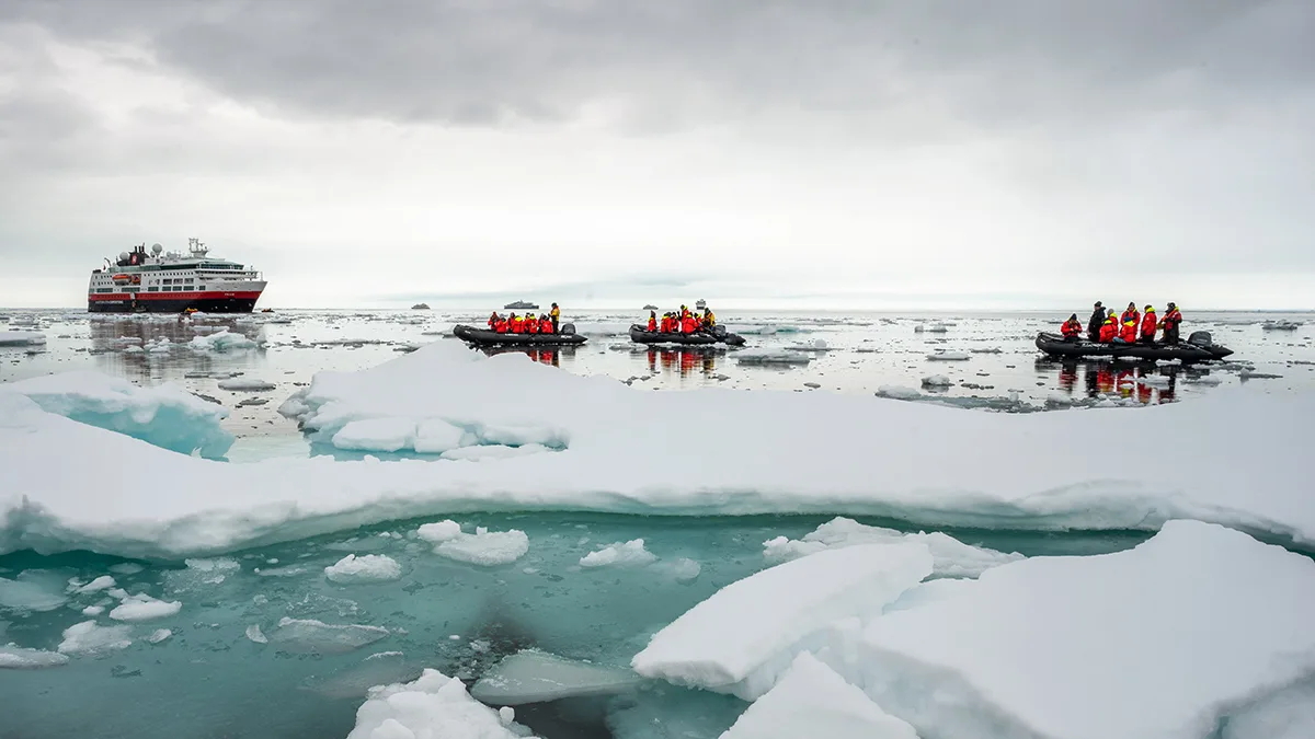 Spitzbergen im Sommer: Im Licht der Mitternachtssonne | Mit verlängertem Aufenthalt in Longyearbyen