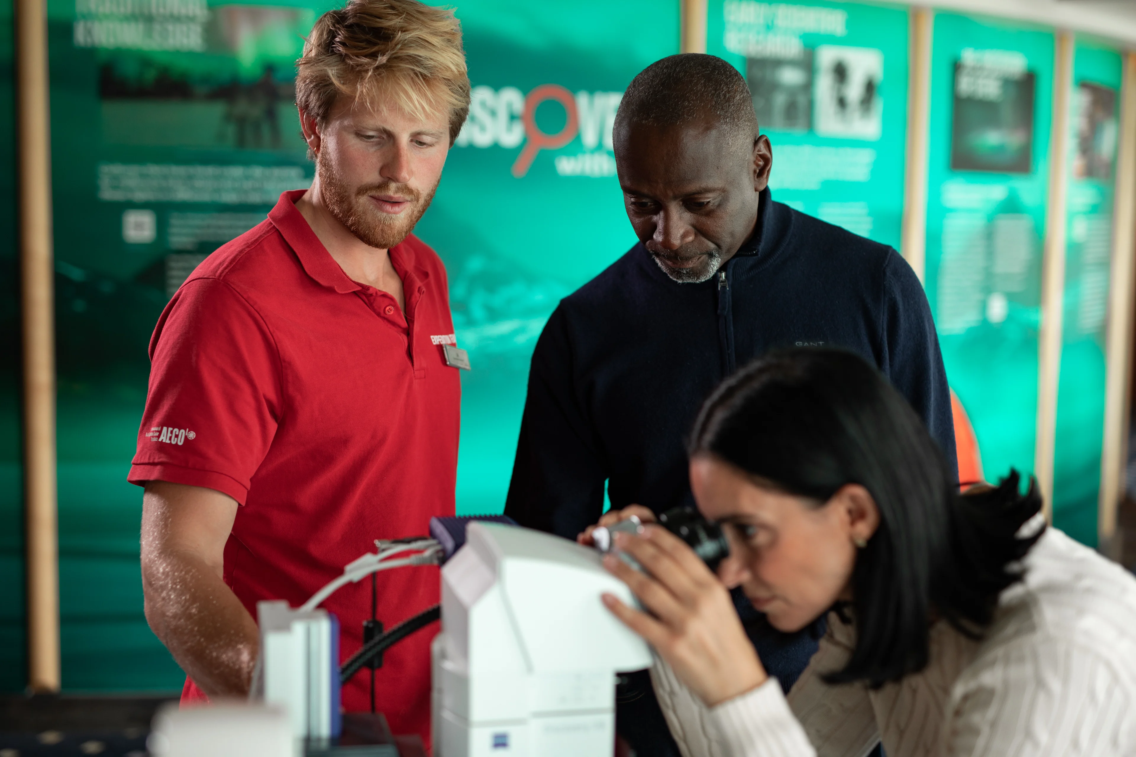 Guests in the science center onboard MS Maud. Photo: Tom Woodstock / Ultrasharp