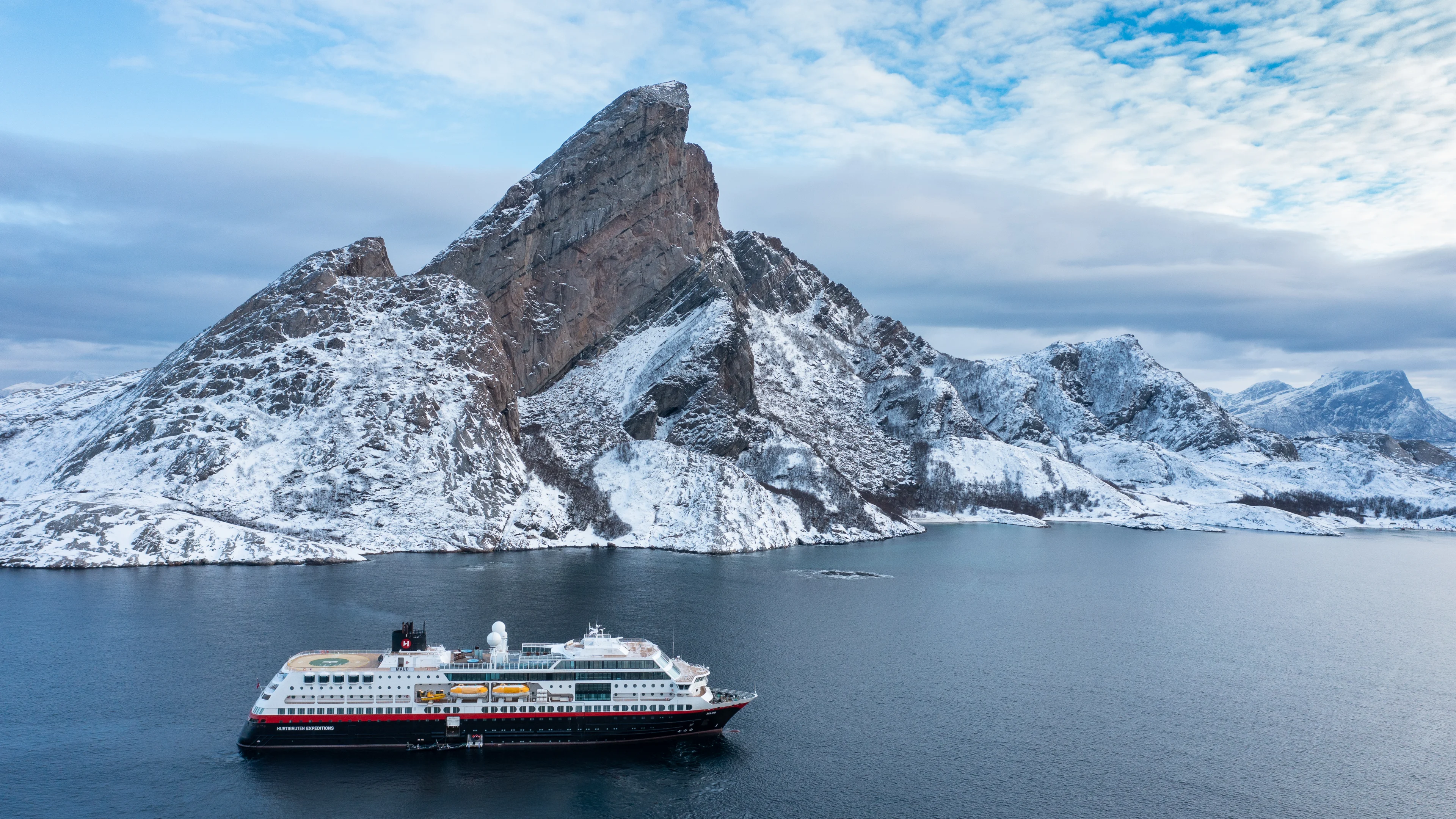 MS Maud off the coast of Rødøya island, Norway. Photo: Espen Mills