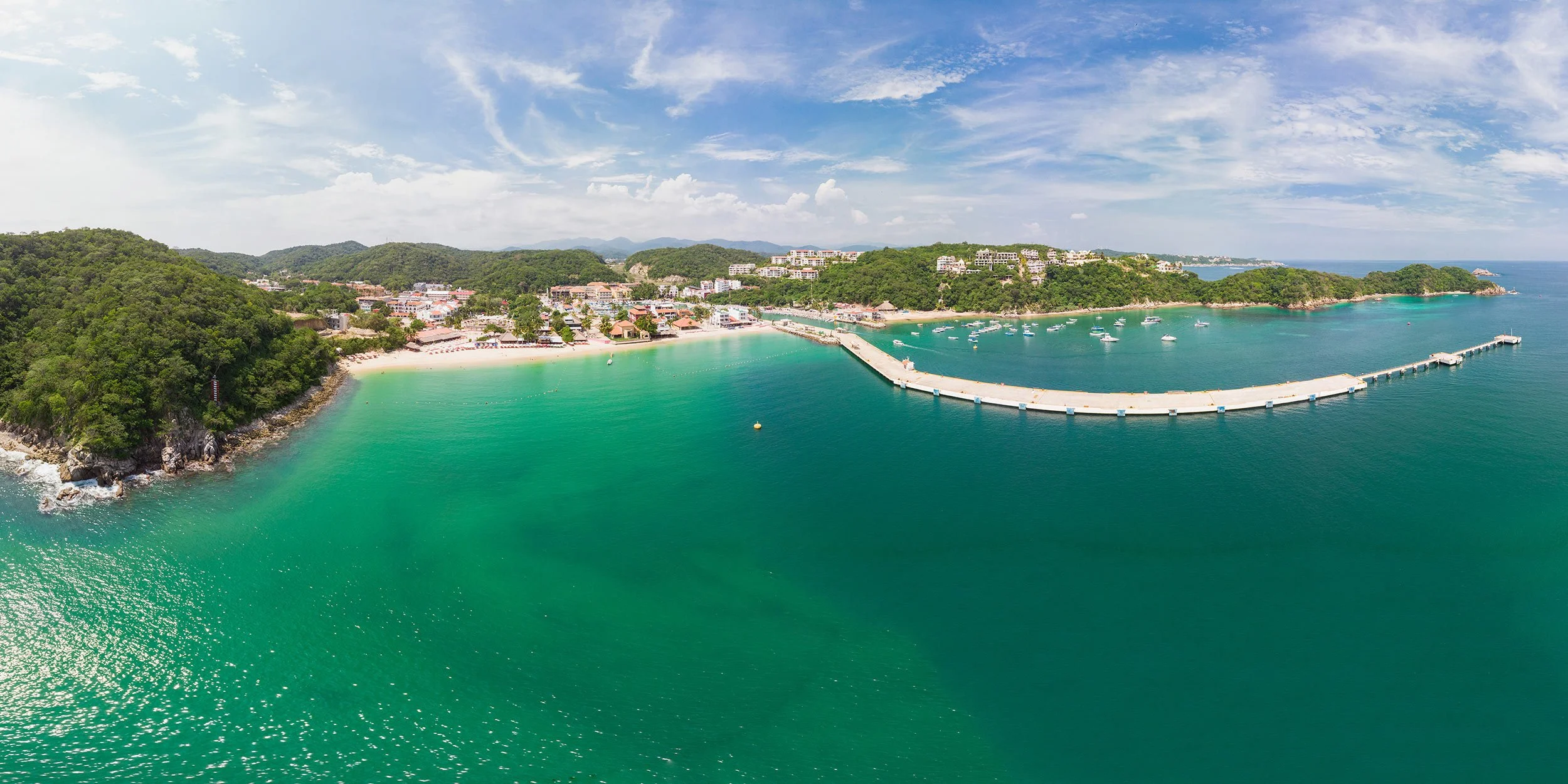 day-7_huatulco-mexico_a-lot-of-beautiful-beaches_shutterstock.jpg