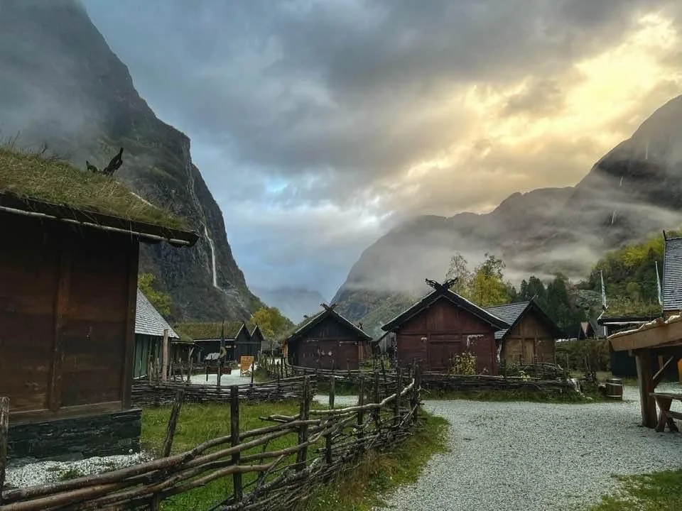 gudvangen-norway-incl-gud1-viking-valley1.jpeg