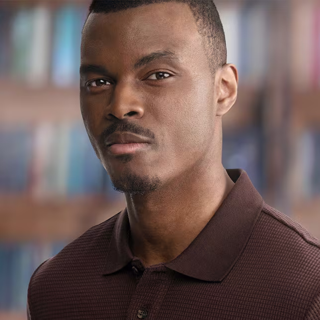 A head shot of Kossim