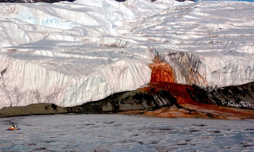 Blood Falls by Peter Rejcek-833x500