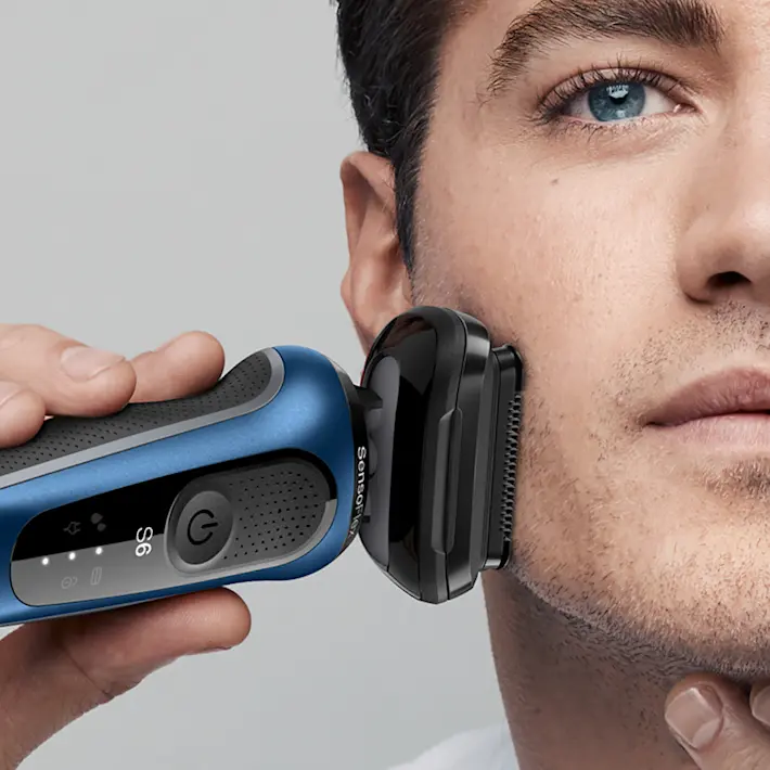 Stubble Trimmer For convenient beard styling from 0.25 to 2.3mm. Stubble Trimmer For convenient beard styling from 0.25 to 2.3mm.
