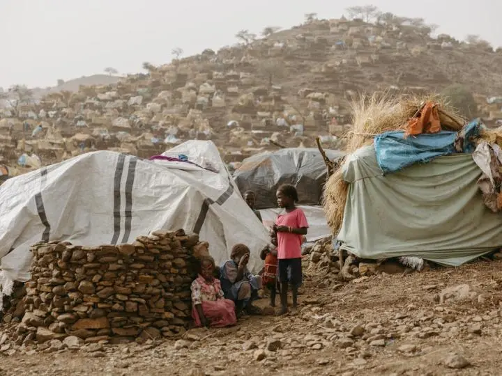 In the shadow of hunger — refugee camp