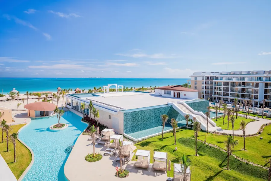 MJST - Majestic Mirage Costa Mujeres – All-Suite Resort OPENING
Majestic owned