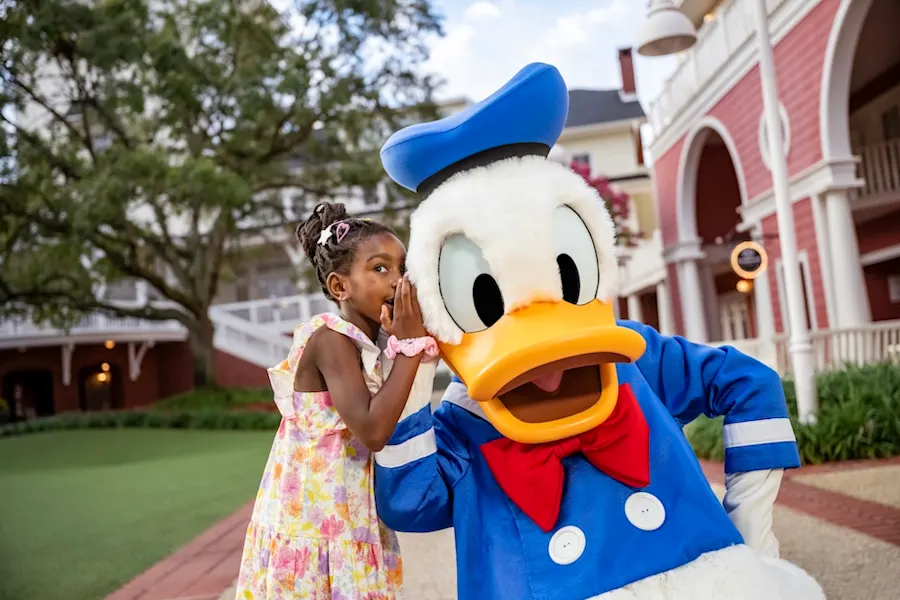 PPS Disney Summer 2025 Sale Donald with Girl