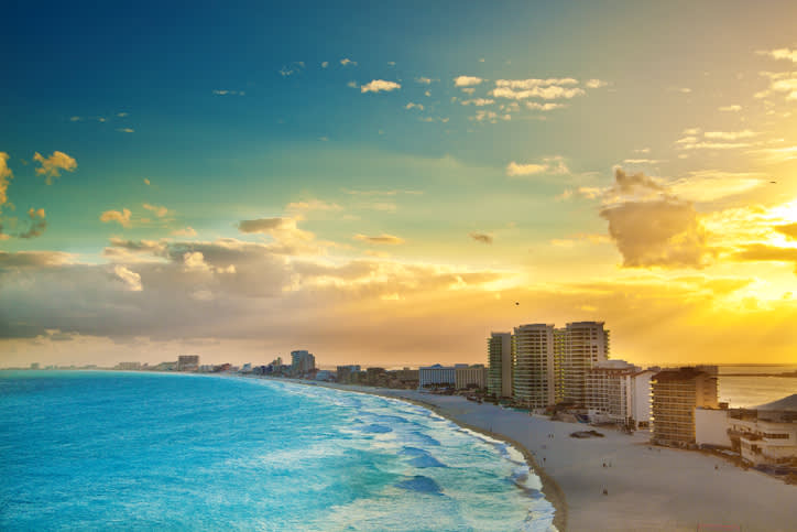 VACATION PACKAGES FROM UNITED AIRLINES visual data 2