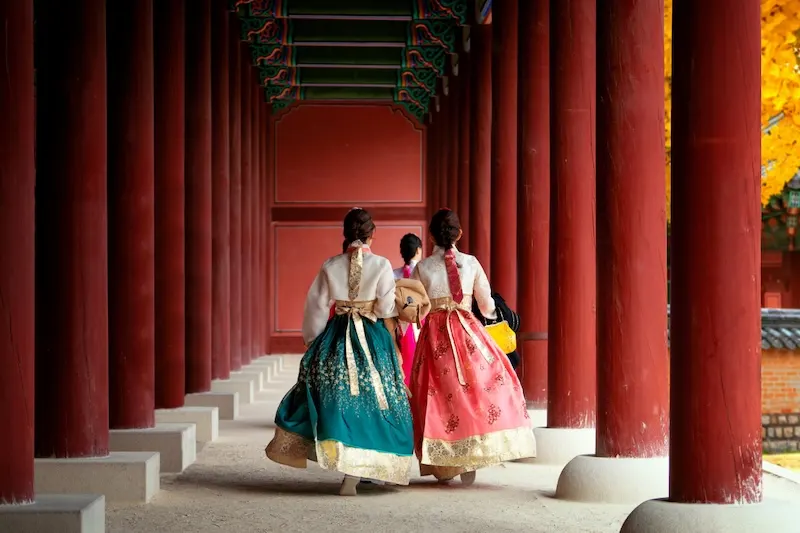 Koreak Hanbok