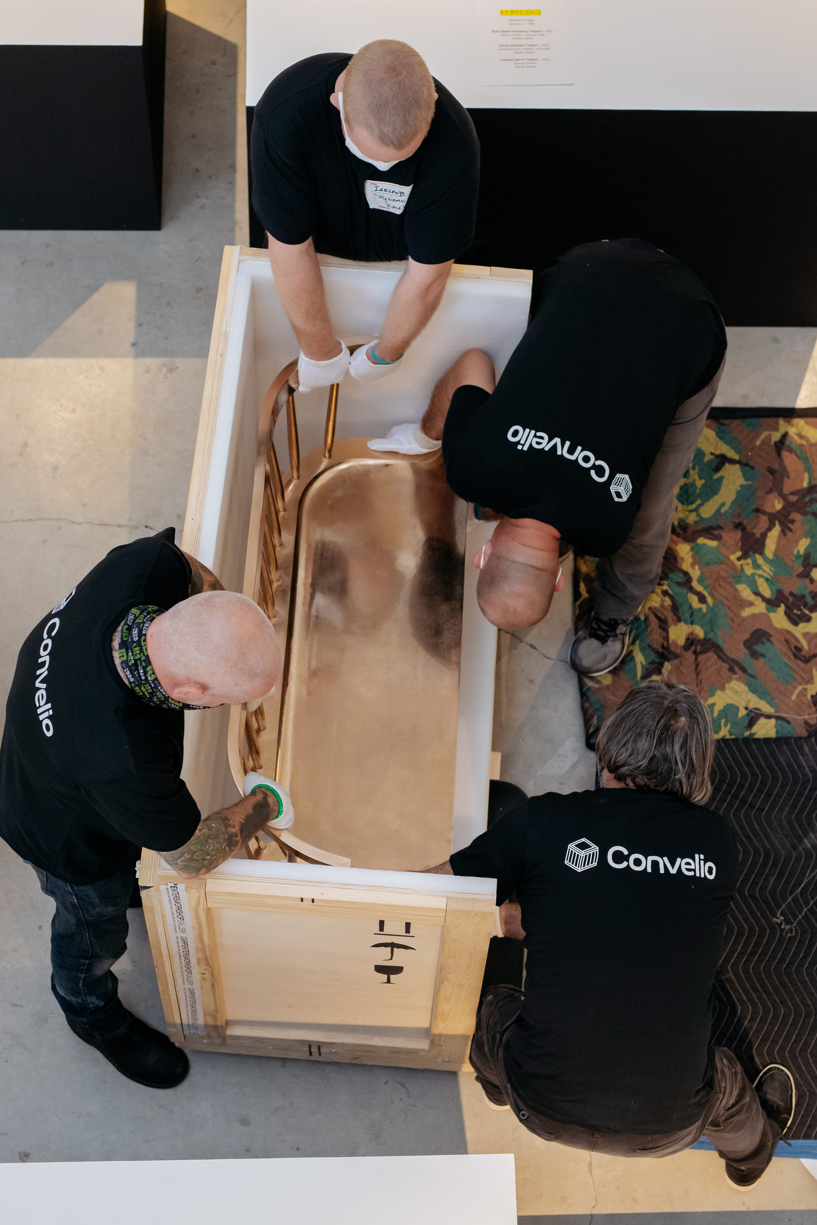 Convelio - Suppliers - Wood packing