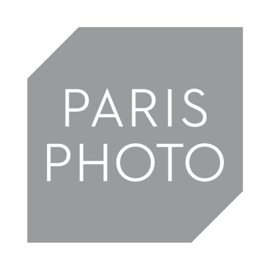 Convelio x Paris Photo - Logo