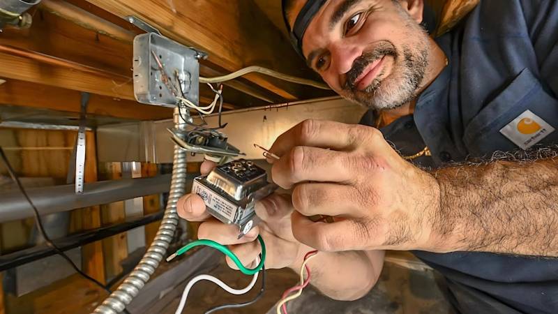 What to Do When a Transformer Blows? Essential Steps for Safety and ...