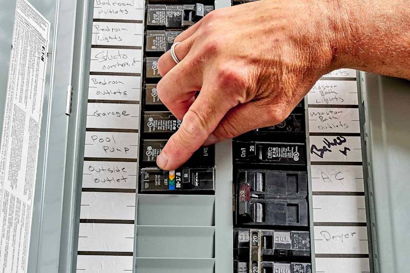 Comprehensive Handbook for Circuit Breaker Labels