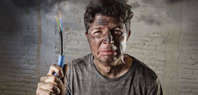 Electrical Repairs You Should Never DIY