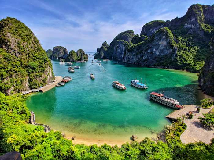 vietnam-hanoi-bahia-halong