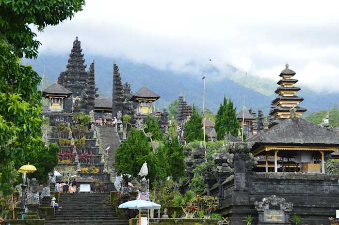indonesia-bali-templo-Besakih