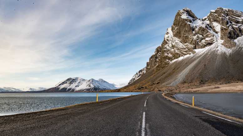 Fiordos del este en Islandia