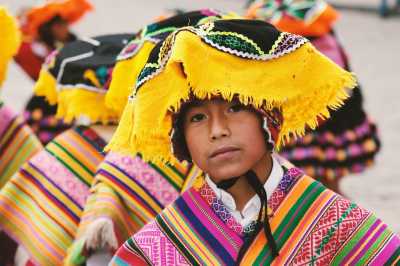 niño en cusco peru