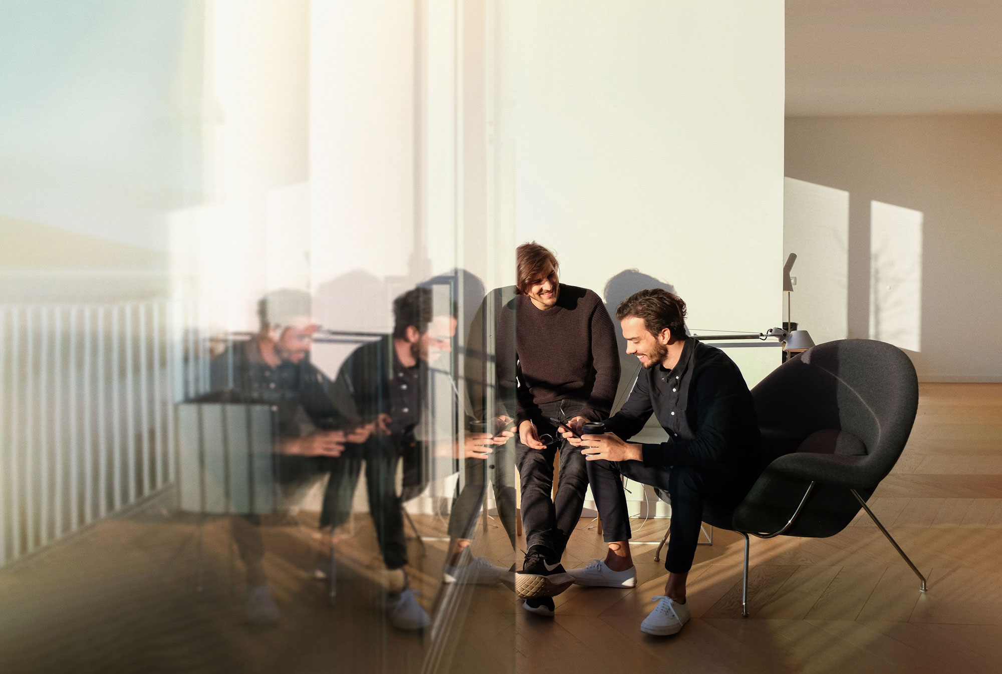 Home Founder Moritz-von-Hase-(CTO)-and-Thilo-Konzok-(CEO)-in-a-Home-Apartment