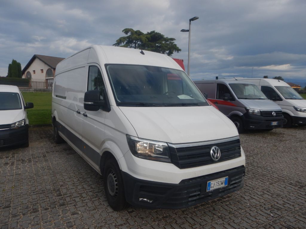VOLKSWAGEN CRAFTER 35 2.0 TDI 140CV PL-TA Furgone Business - Copertina
