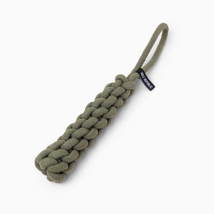 green rope toy