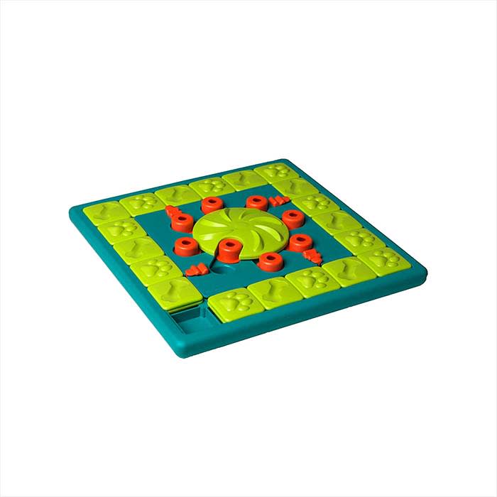 angela pham interactive dog puzzle