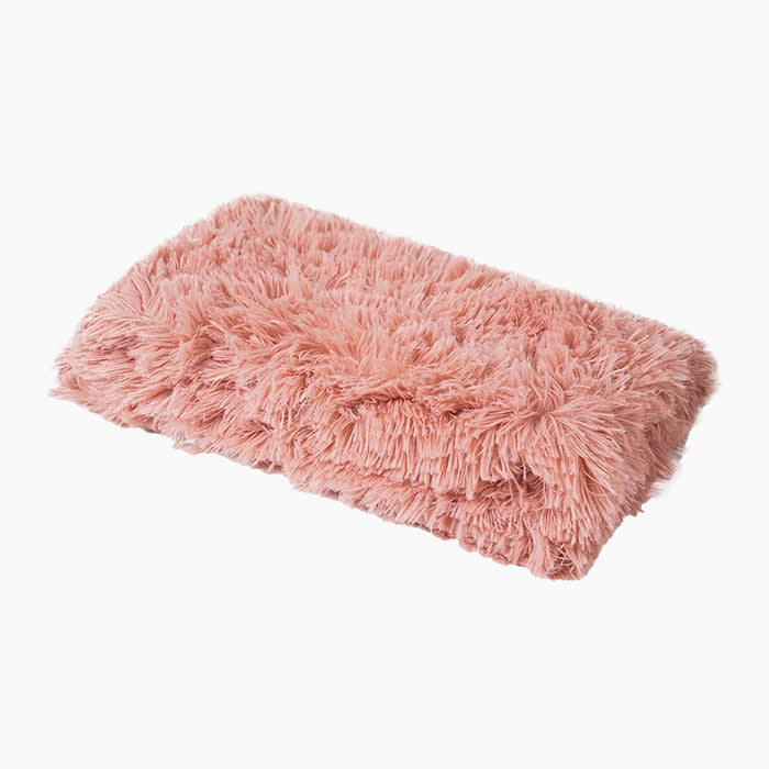 the blanket in pink