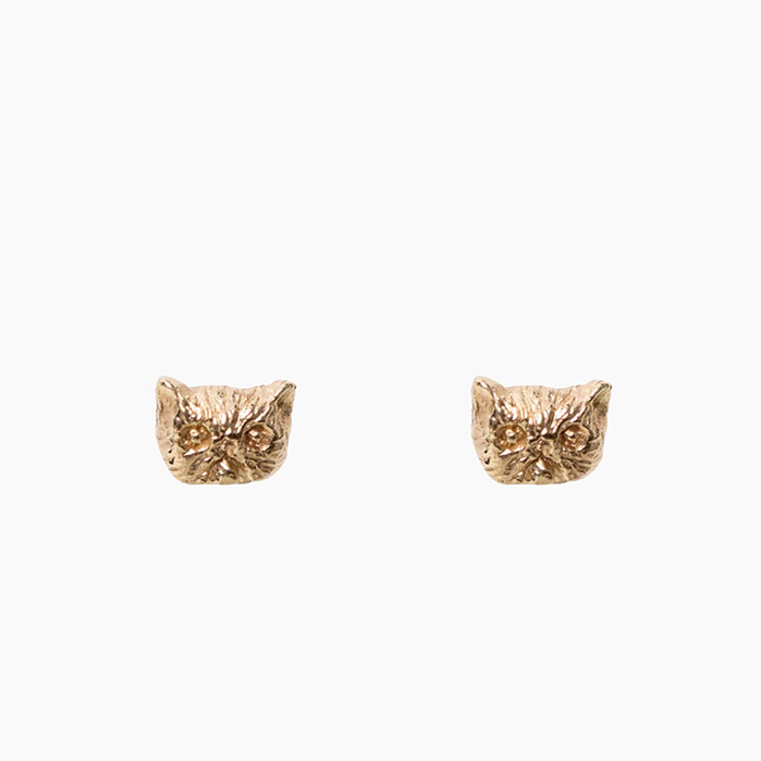 Catbird earrings in gold