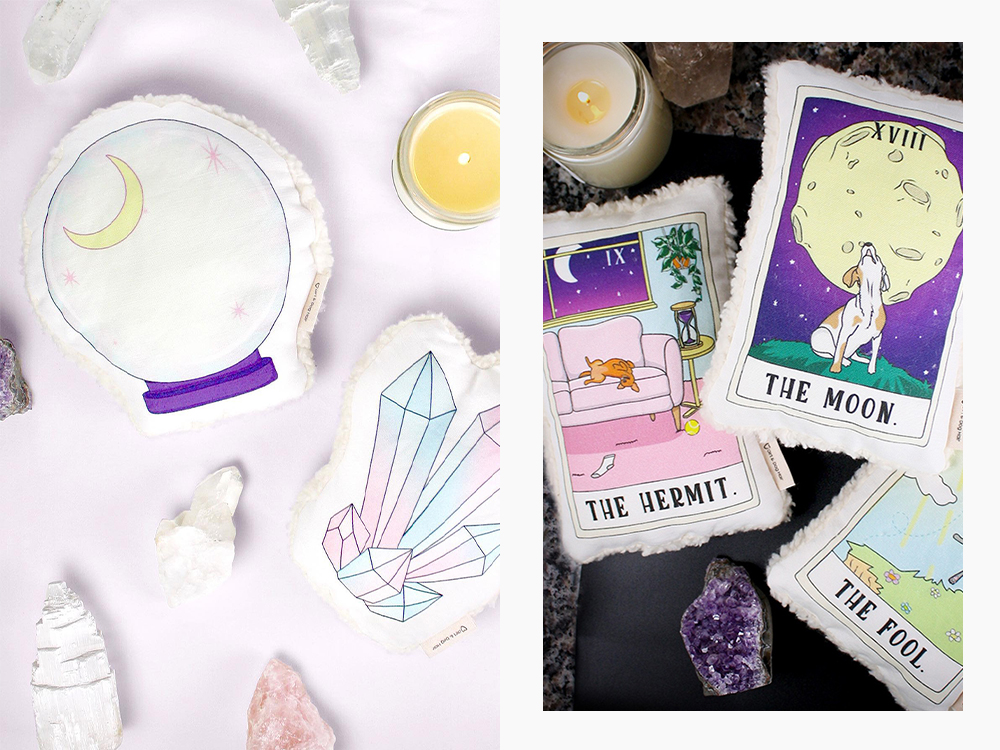 tarot card and crystal toys