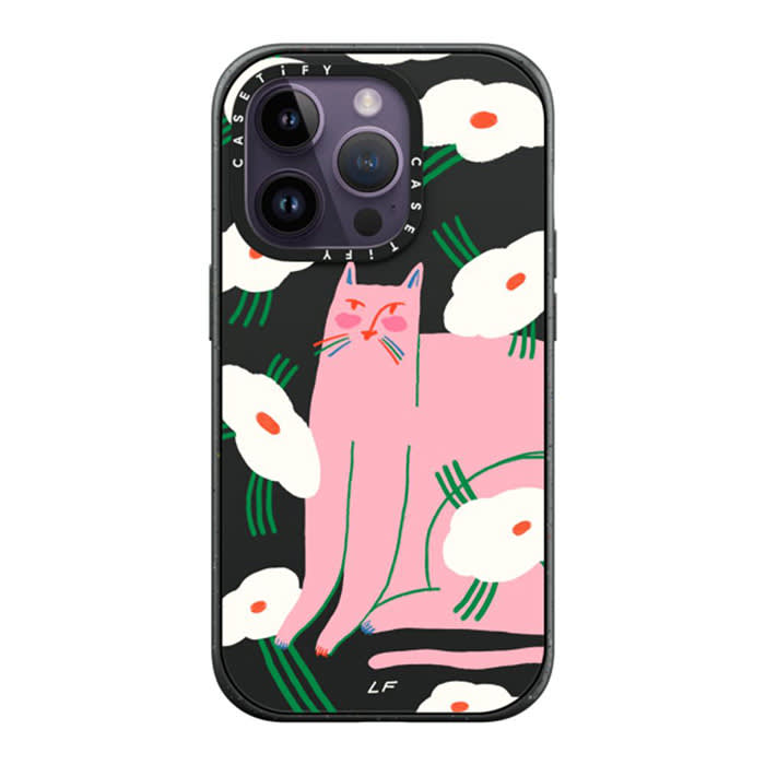 phone case with pink cat on it