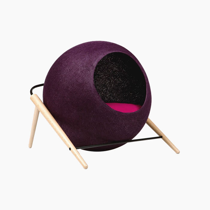 round purple cat bed
