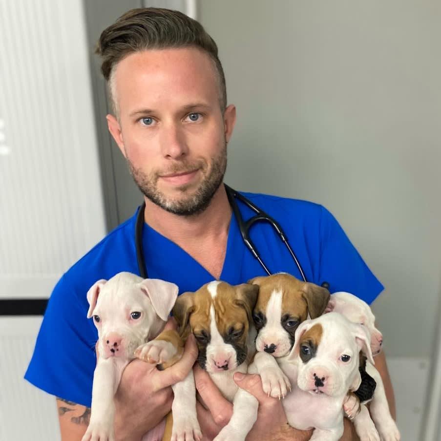 Dr. Kevin  Puzycki