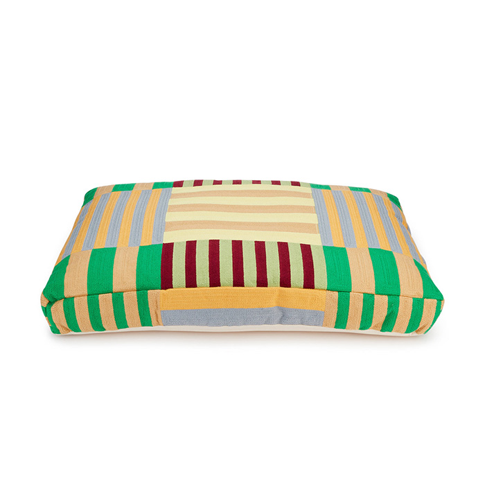 Dusen Dusen Striped Dog Bed
