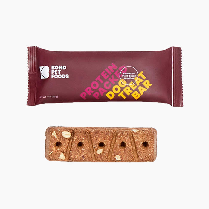 the protein bar in red