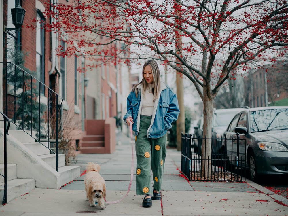 annie wu henry and her dog