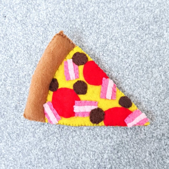 The Little Paws Co Catnip Meaty Pizza