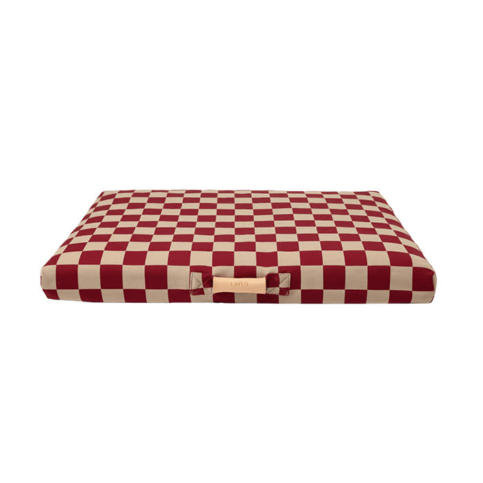 Gingham Check Bed in red and beige
