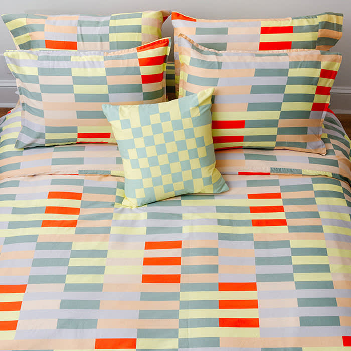dusen dusen bedding in yellow and red checkers