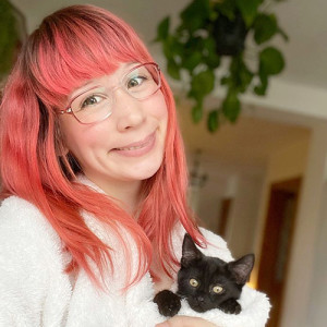 Kim-Joy and her cat, Inki