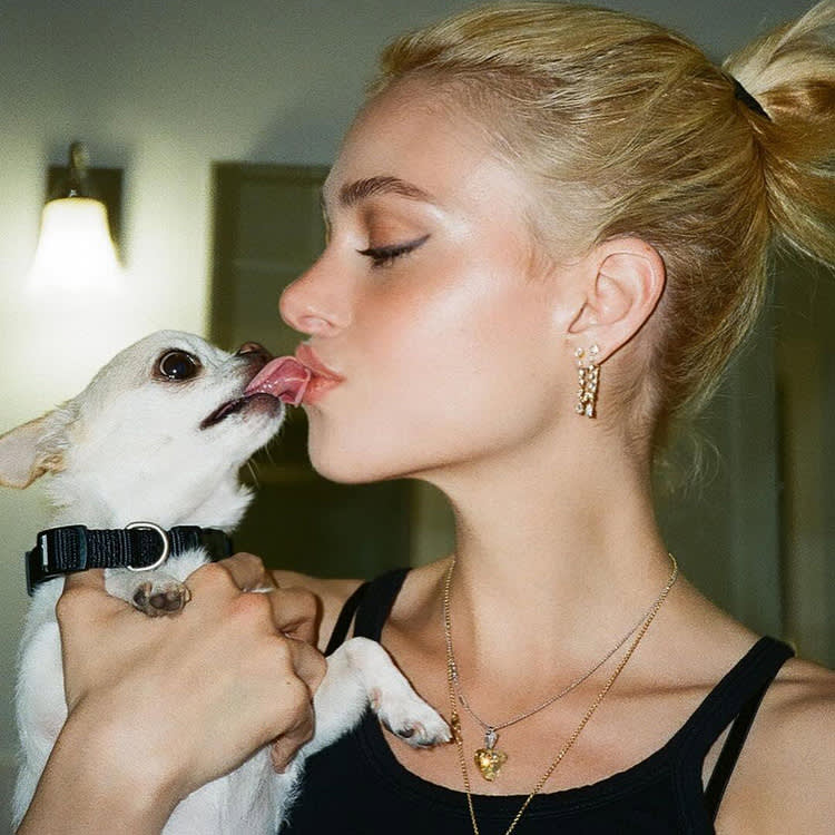 nicola peltz beckham