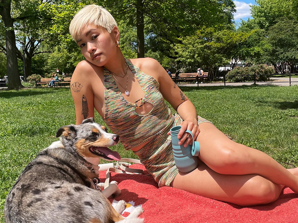 Jess Tran and her dog outside