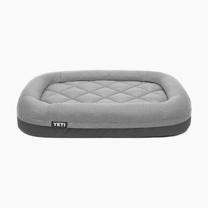 YETI Trailhead Dog Bed