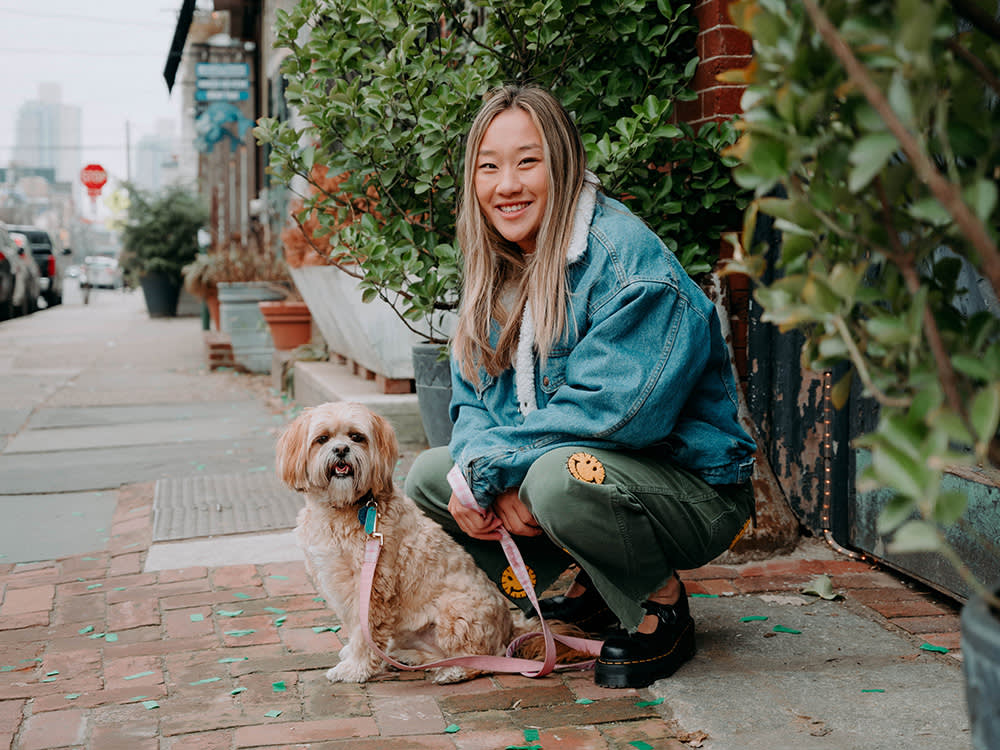 annie wu henry and her dog